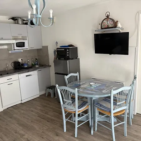 4 Personnes Avec Terrasse Centre